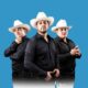 Tres Estados fusiona tradición y modernidad con su estilo único, llevando la música regional mexicana más allá de las fronteras. ¡Escúchalos!